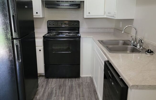 Norman Oaks Apartments