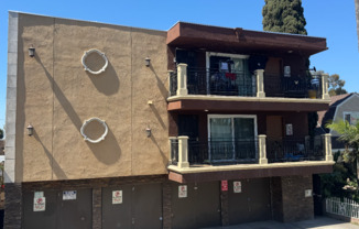 Locust Apartments
