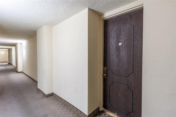 421 S La Fayette Park Pl