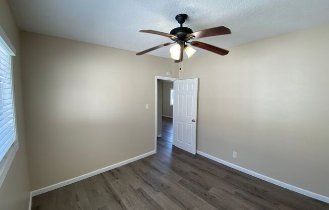 2 beds, 1 bath, 580 sqft, $2,195, Unit 2705 - 05