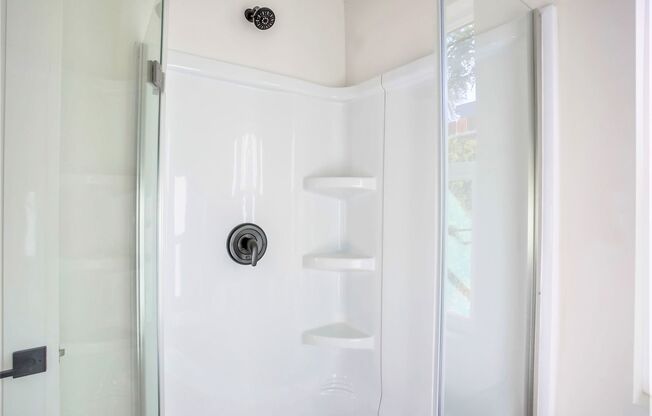 Studio, 1 bath, 250 sqft, $1,745, Unit 23