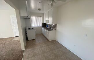 2 beds, 1 bath, 725 sqft, $2,200