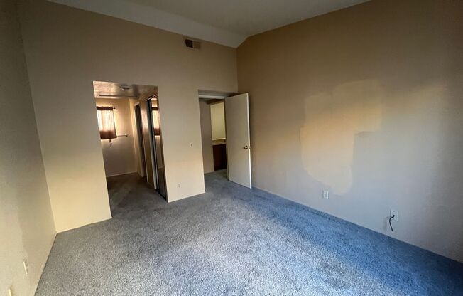 2 beds, 2.5 baths, $3,300, Unit Unit 106