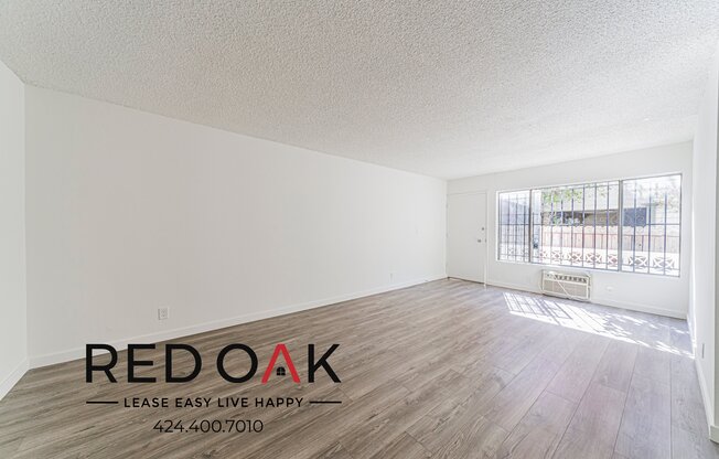 8115 NORTON AVE