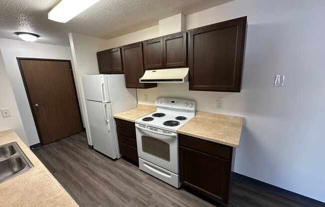 2 beds, 1 bath, 750 sqft, $710, Unit A204