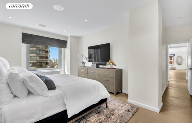 200 East 62nd St