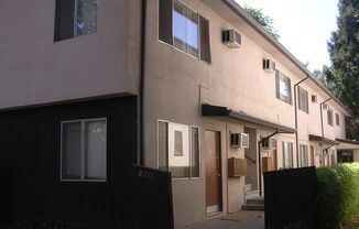 Desirable Midtown Neighborhood Apartment Available Now