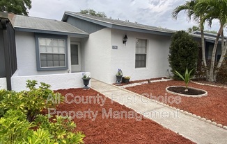 7315 PARKSIDE VILLA DR