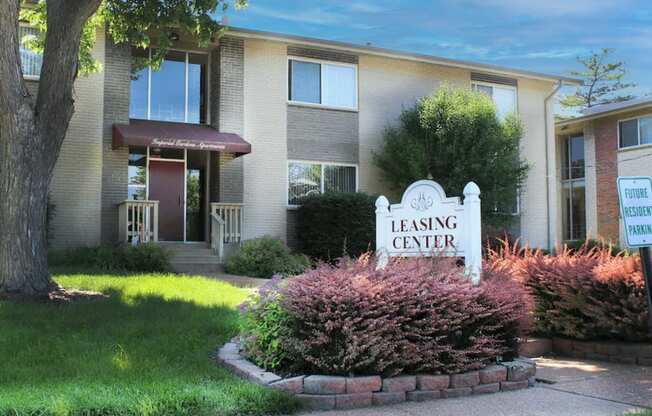 Leasing Office at Imperial Gardens Apartments