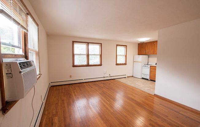 1 bed, 1 bath, 513 sqft, $810