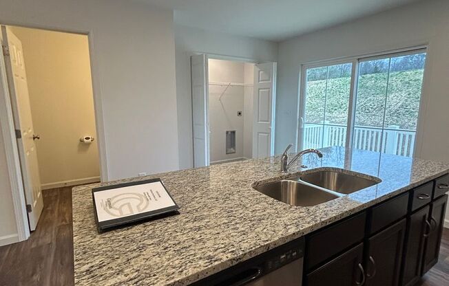 New End of row townhome 3 bed, 2.5 bath in Carlisle