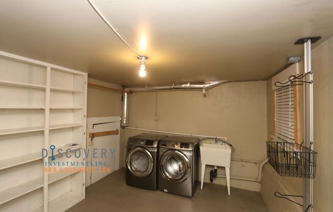 3 beds, 1 bath, $3,500