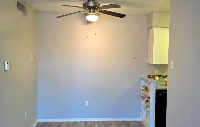 1 bed, 657 sqft, $1,075