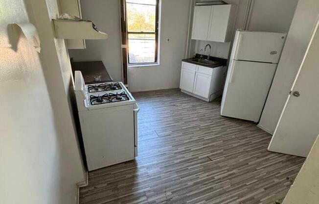85 Bruce Ave