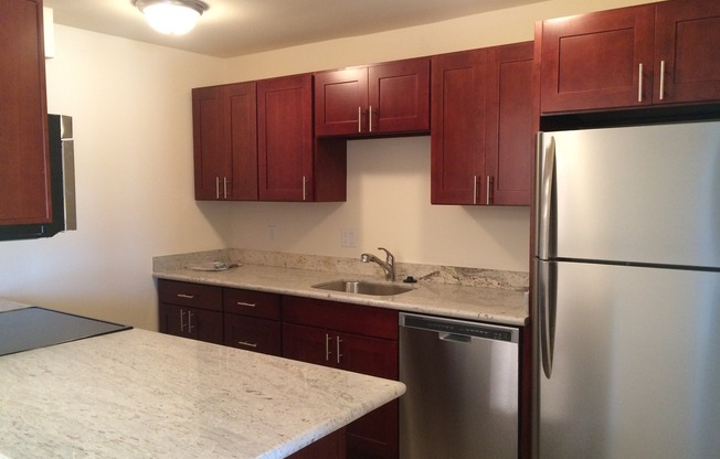 Minor Tower Apartments - Located in Eastlake