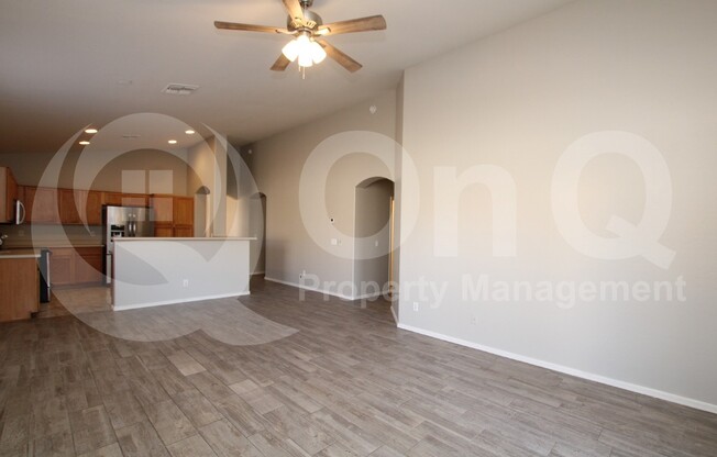 4836 E THUNDERBIRD DR