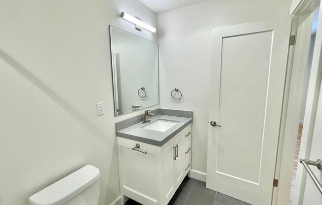 1 bed, 1 bath, $3,499, Unit #202