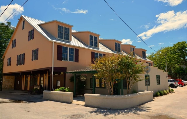 4 Artillery Lane