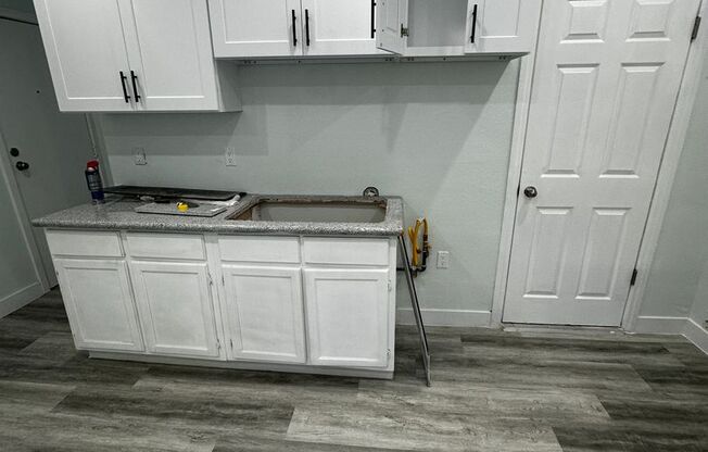 1 bed, 1 bath, 307 sqft, $1,495.83, Unit 16
