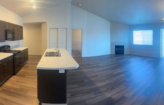 Moen Fields 3 Bed 3 Bath Garden Townhome across from Greenacres Elementary