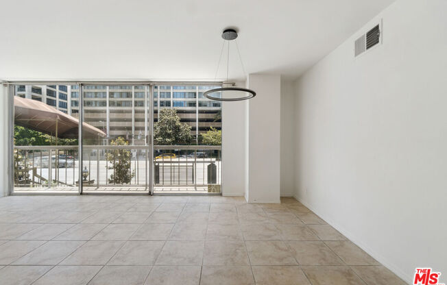 2 beds, 2 baths, 1,150 sqft, $3,750, Unit 101