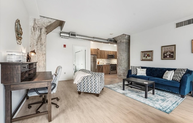 2 beds, 2 baths, 1,085 sqft, $3,900, Unit 201