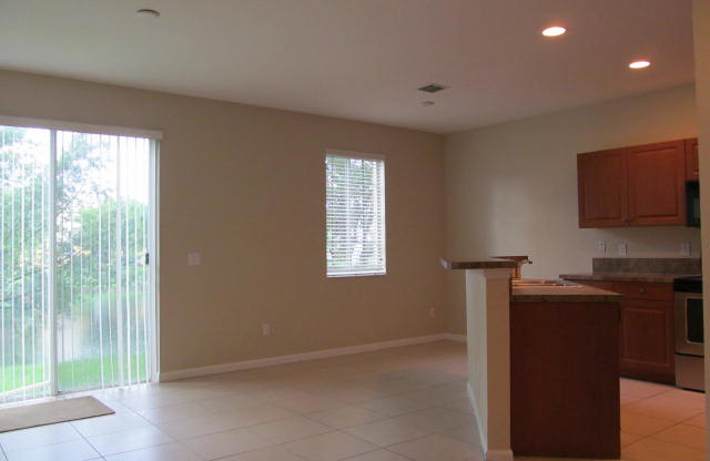 971 TORTUGA LN