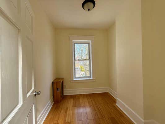 9039 76 ST