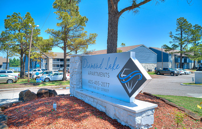 the sign at the entrance of dundas lake apartments