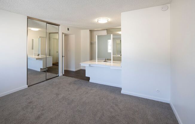 2 beds, 2 baths, 1,246 sqft, $2,450, Unit 006