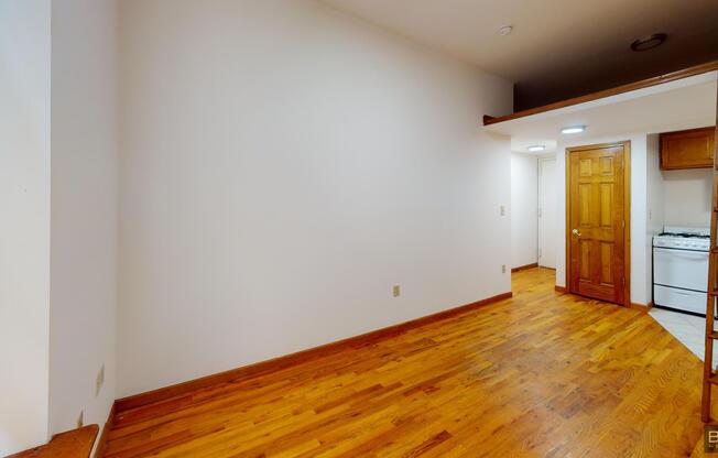491 COLUMBUS AVE
