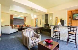 Clubhouse at Canyon Crossroads Apartment Homes in Phoenix AZ