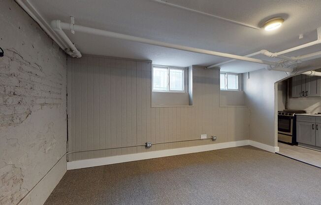 Studio, 1 bath, 290 sqft, $1,150, Unit B-1