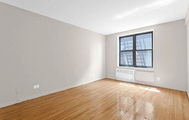 Newly Renovated 1 Bedroom 1 Bathroom  Available