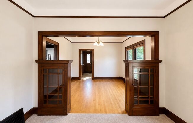 1228 S 63 ST
