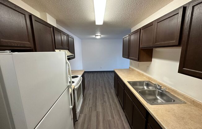 2 beds, 1 bath, 750 sqft, $710, Unit A204