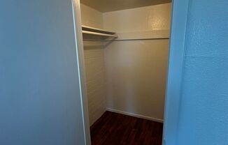 Studio, 1 bath, 320 sqft, $995, Unit 3