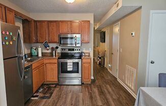 2 beds, 1.5 baths, 1,000 sqft, $995, Unit 2451 W Wilson RD unit 1