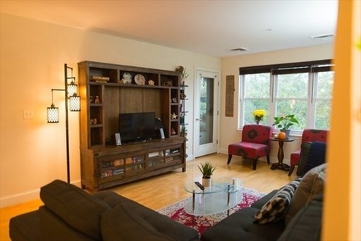 2 beds, 2 baths, 1,170 sqft, $3,650, Unit 314