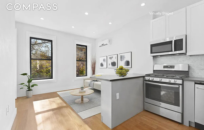 873 LAFAYETTE AVE
