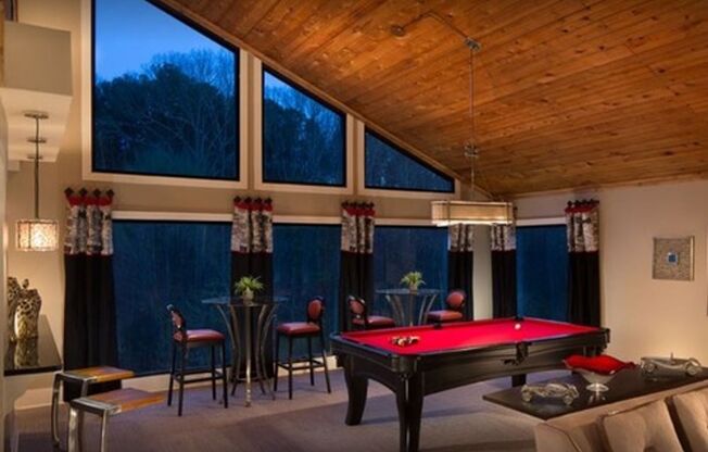 3 beds, 2 baths, 1,275 sqft, $1,649, Unit 0505 Renovated