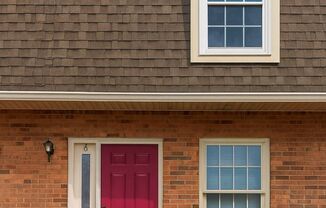 Great 2 bedroom townhome in Oakwood!