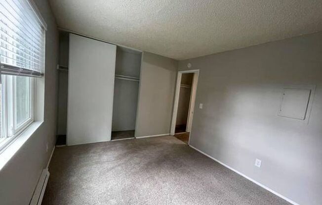 1 bed, 1 bath, 525 sqft, $1,195, Unit 15