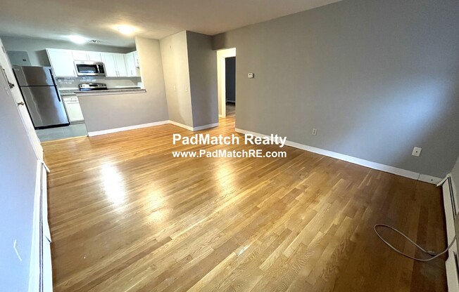 14 Riverside St.