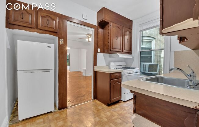 178 GELSTON AVE