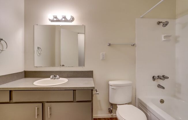 119 - Tyee Apartments