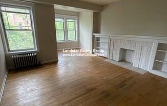 7507 N GREENVIEW AVE