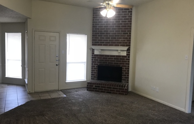 3 beds, 2 baths, $1,695