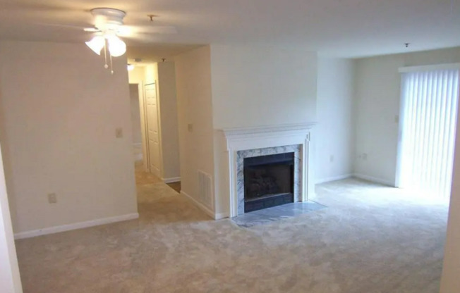 CONDO with 2 FULL Baths in Abingdon!