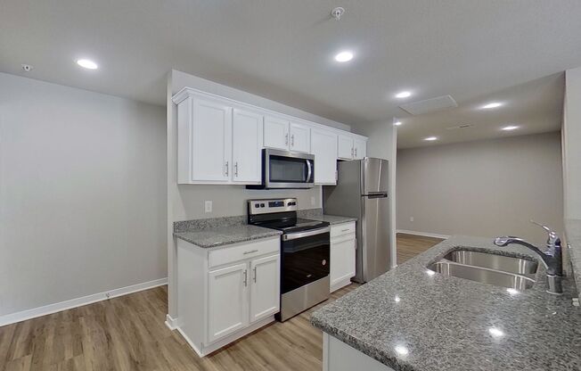 2 beds, 2 baths, 1,196 sqft, $1,840, Unit 72